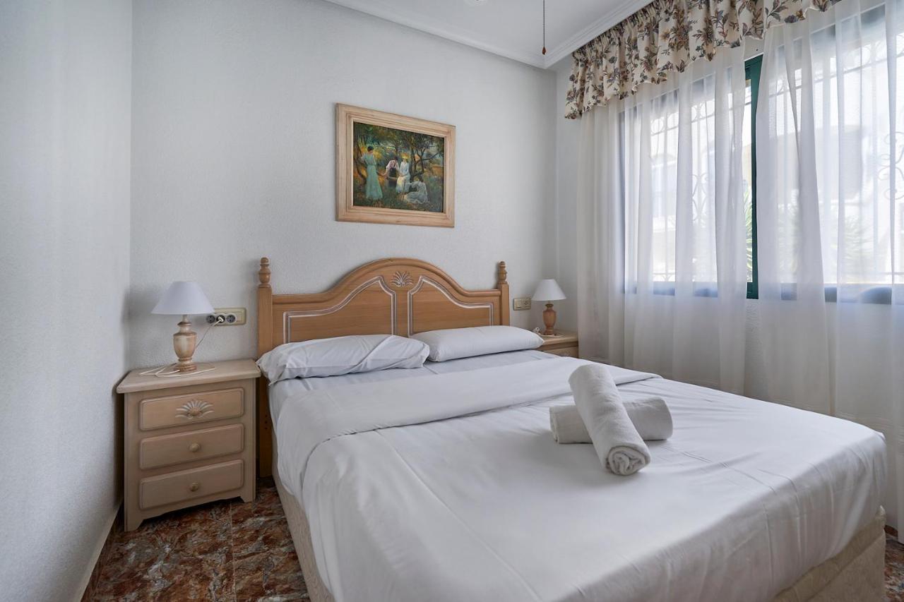 Espanhouse Playa Townhouse In La Zenia Close To The Beach أوريويلا المظهر الخارجي الصورة