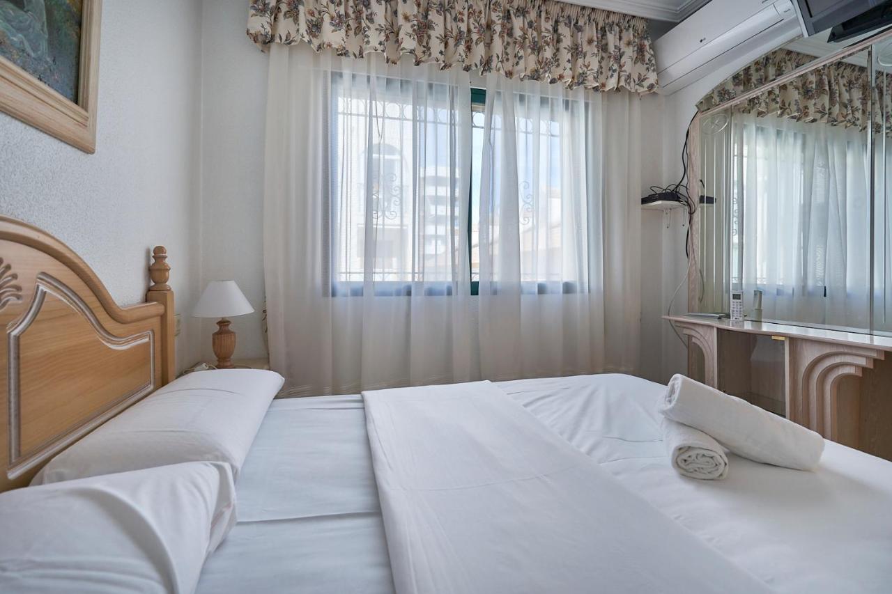 Espanhouse Playa Townhouse In La Zenia Close To The Beach أوريويلا المظهر الخارجي الصورة