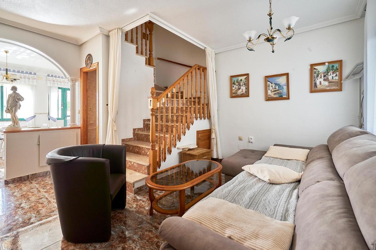 Espanhouse Playa Townhouse In La Zenia Close To The Beach أوريويلا المظهر الخارجي الصورة